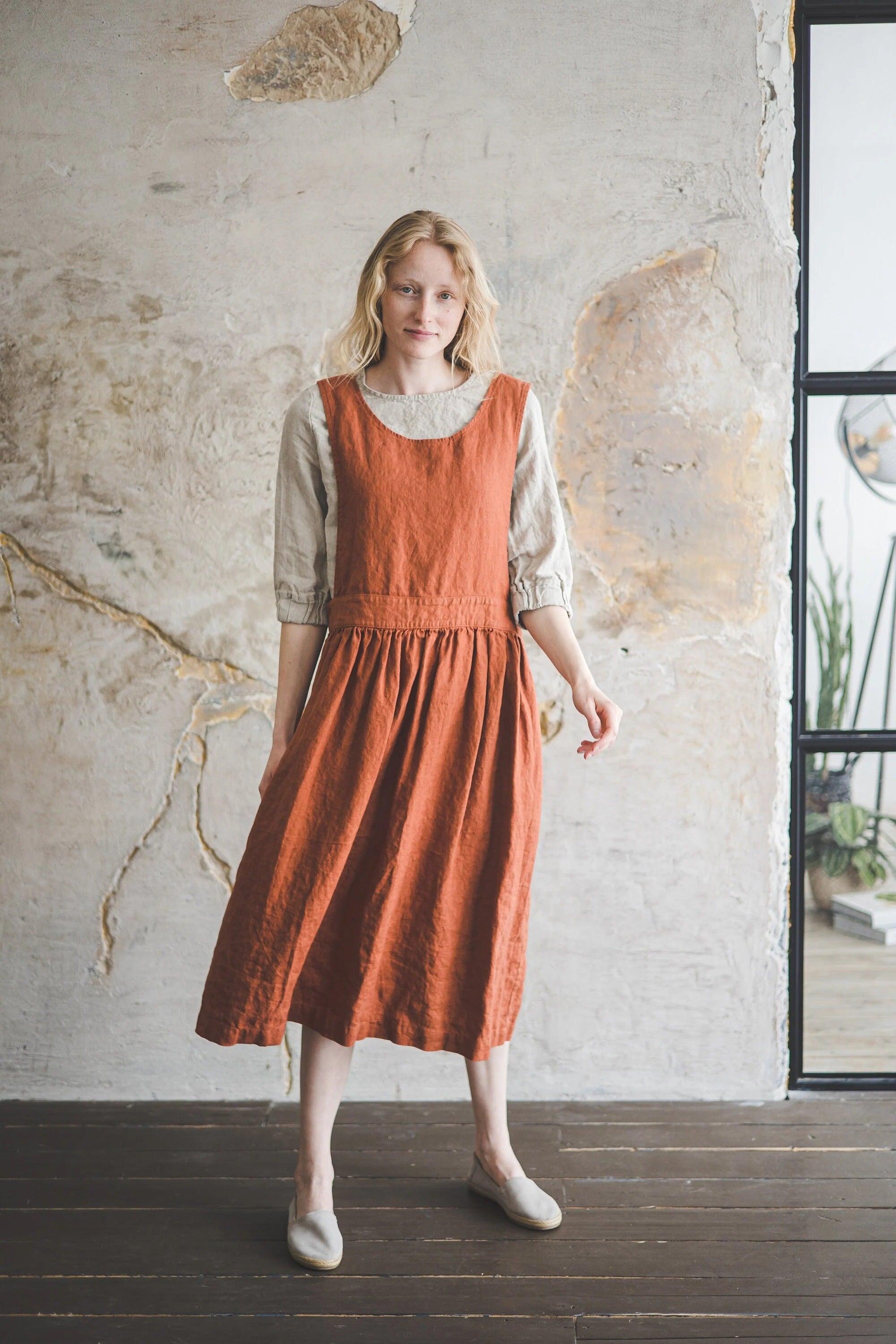 Robe Tablier en Lin Style Japonais – Orange Brûlé | Robe Chasuble avec Poches