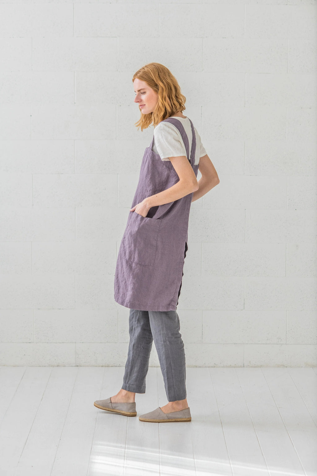 Tablier Japonais en Lin Lavé – Cendre de Violette | Style Épuré & Pratique