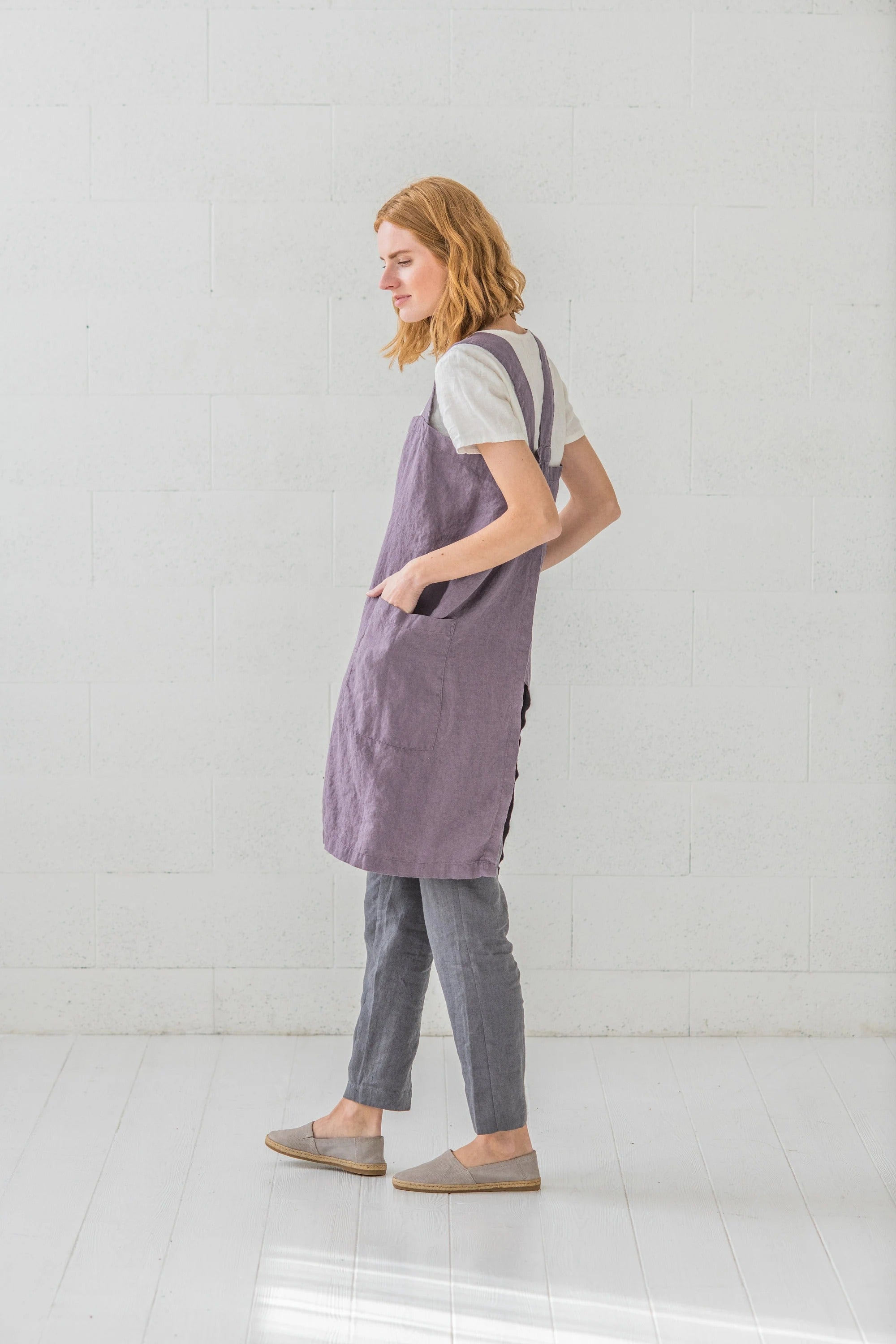 Tablier Japonais en Lin Lavé – Cendre de Violette | Style Épuré & Pratique