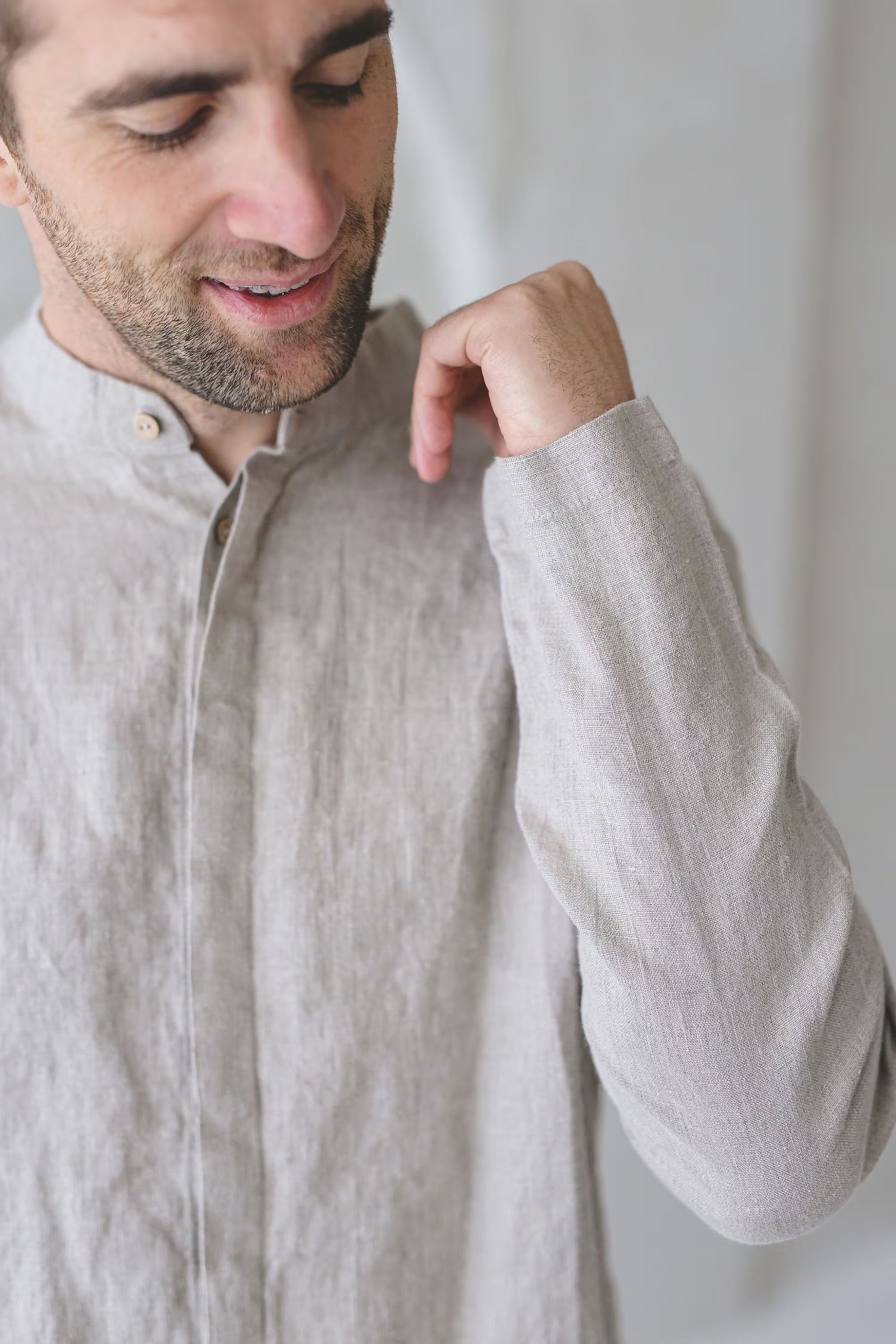 Chemise Classique en Lin pour Homme – Lin Naturel | Manches Longues & Boutons en Coco