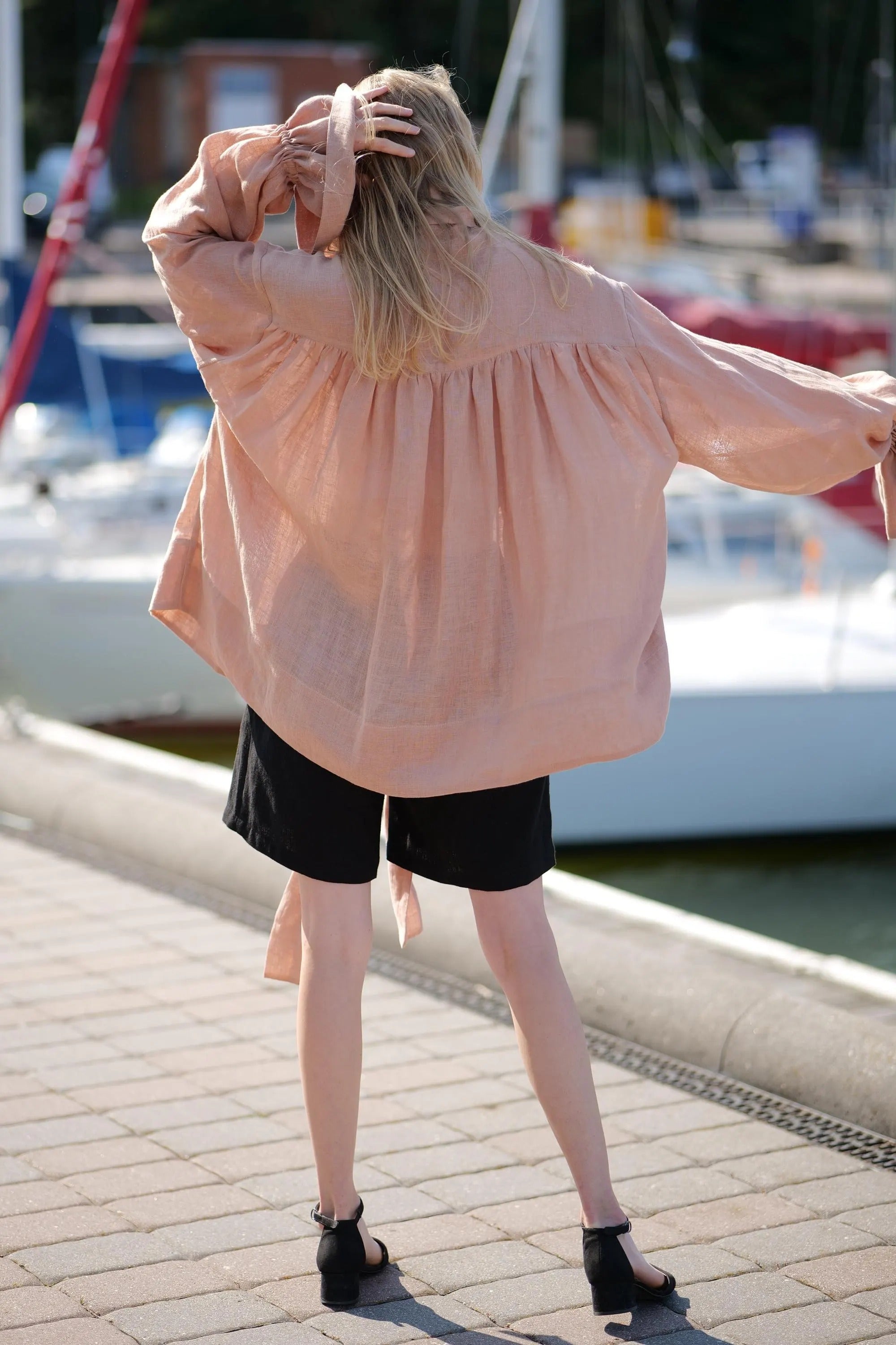 Blouse en Lin Style Bohème Chic – Manches Bouffantes & Ruban | Lin Ultra-Léger