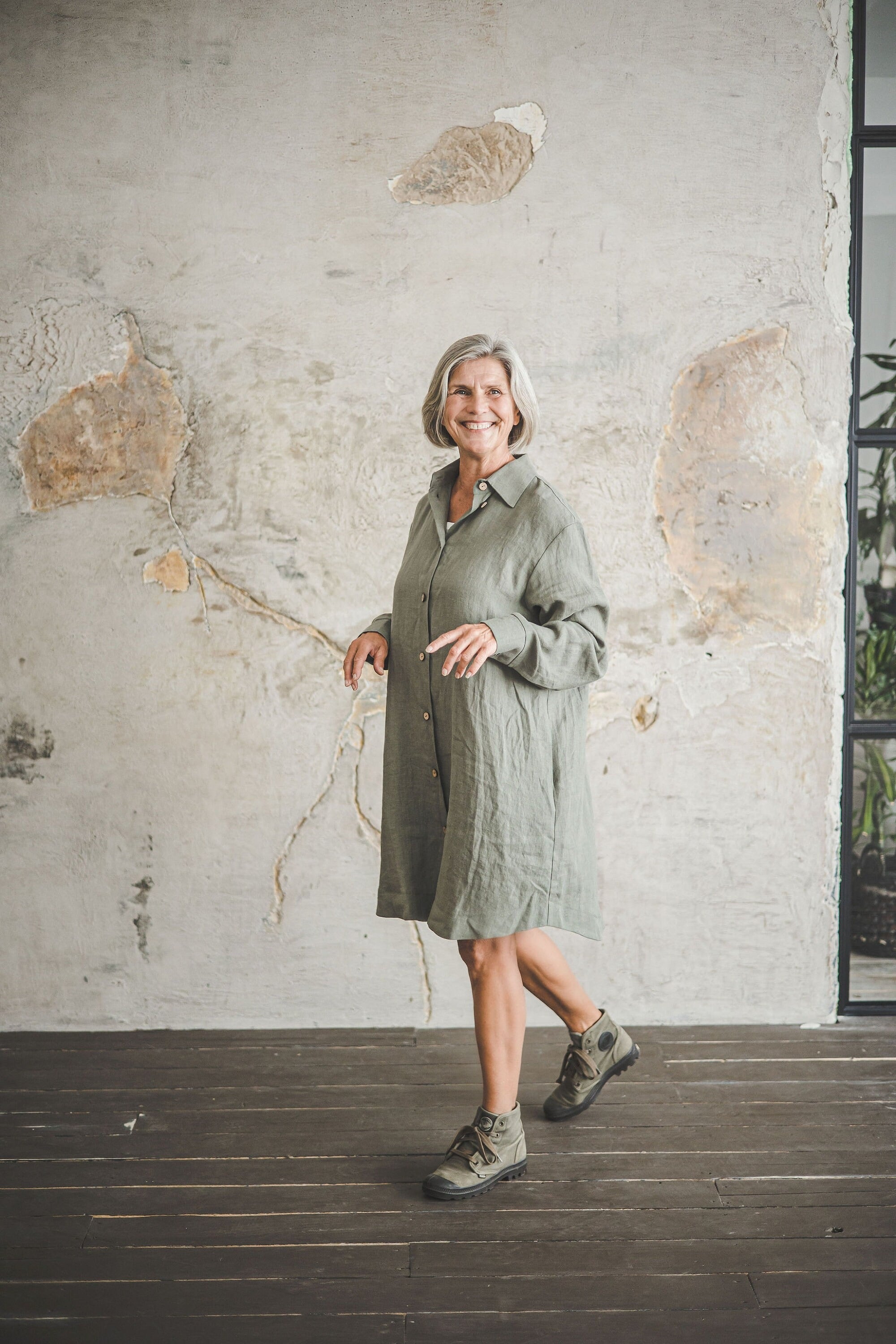Robe Chemise Oversize en Lin à Grand Col – Vert Sauge | Style 2-en-1 : Robe ou Veste
