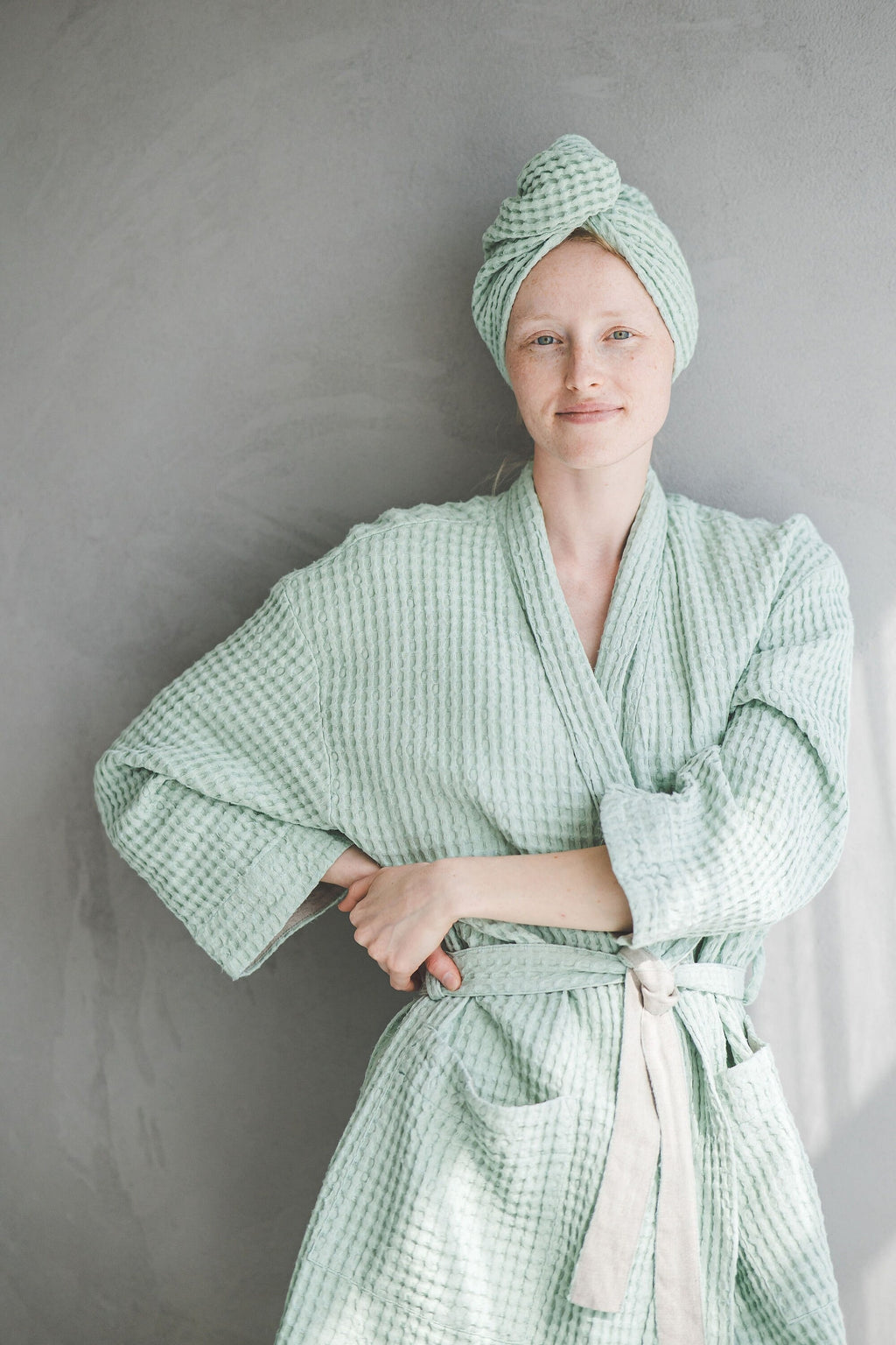 Peignoir Kimono en Lin Gaufré – Menthe | Texture Nid d'Abeille & Confort Naturel